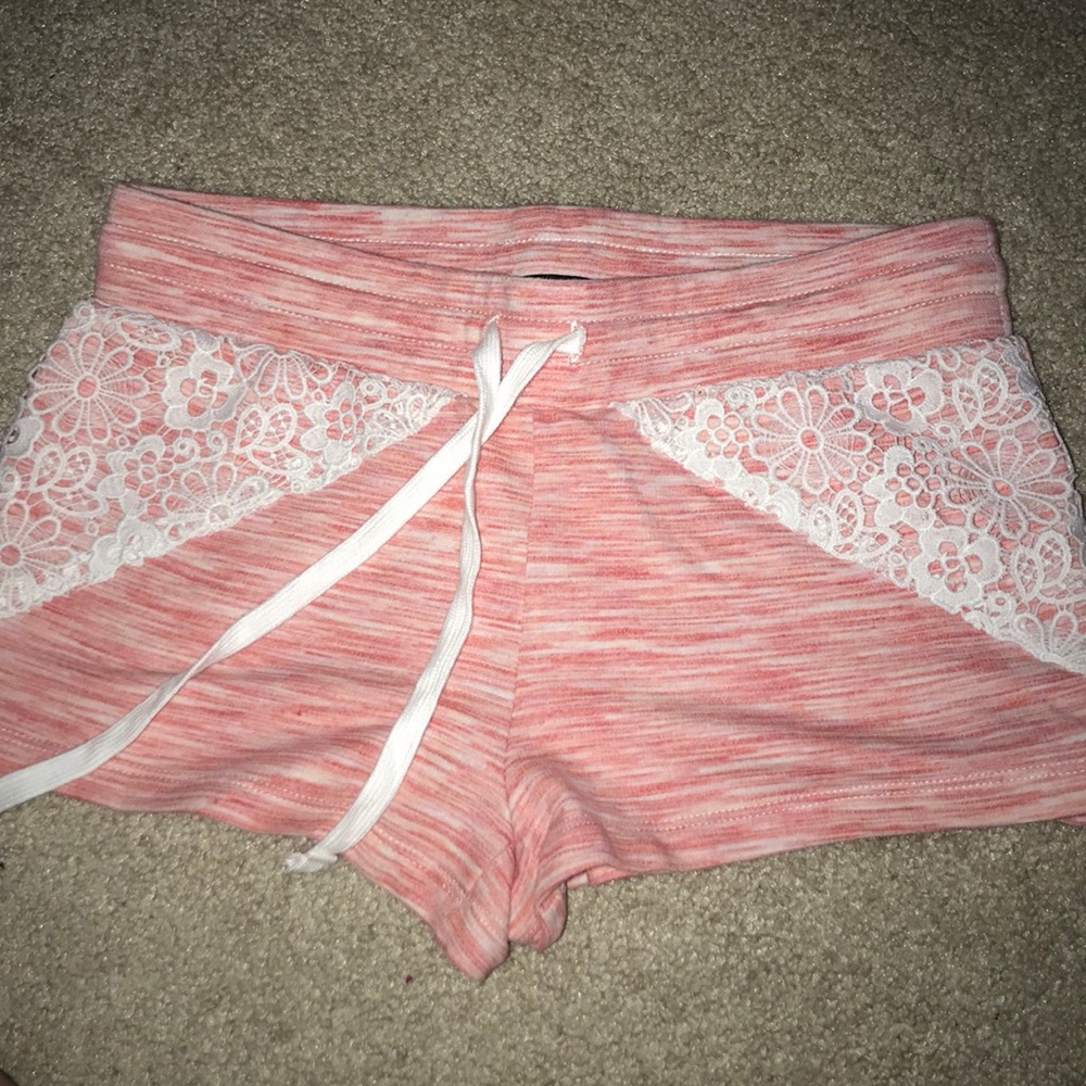 Shorts - Picture 1 of 3